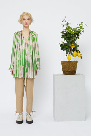 BLOUSE IMPRIMÉE À COL V
